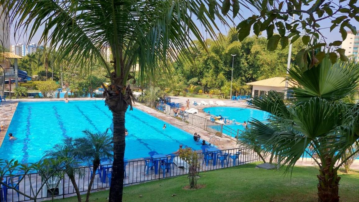 Golden Dolphin Express Aparthotel Caldas Novas Kültér fotó